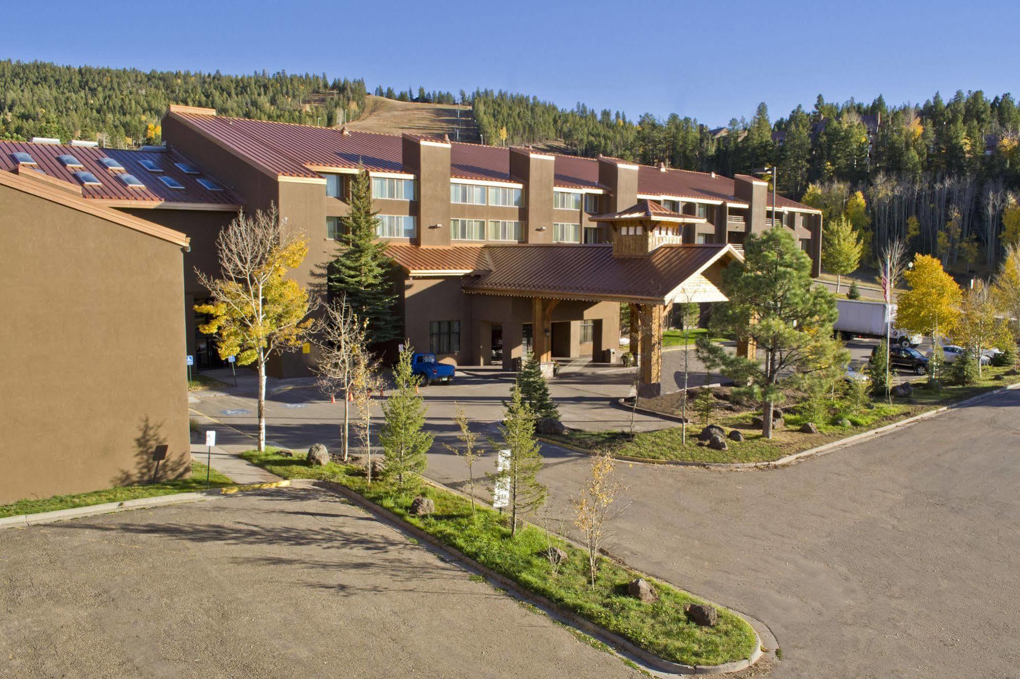 The Lodge At Angel Fire Resort Exterior photo