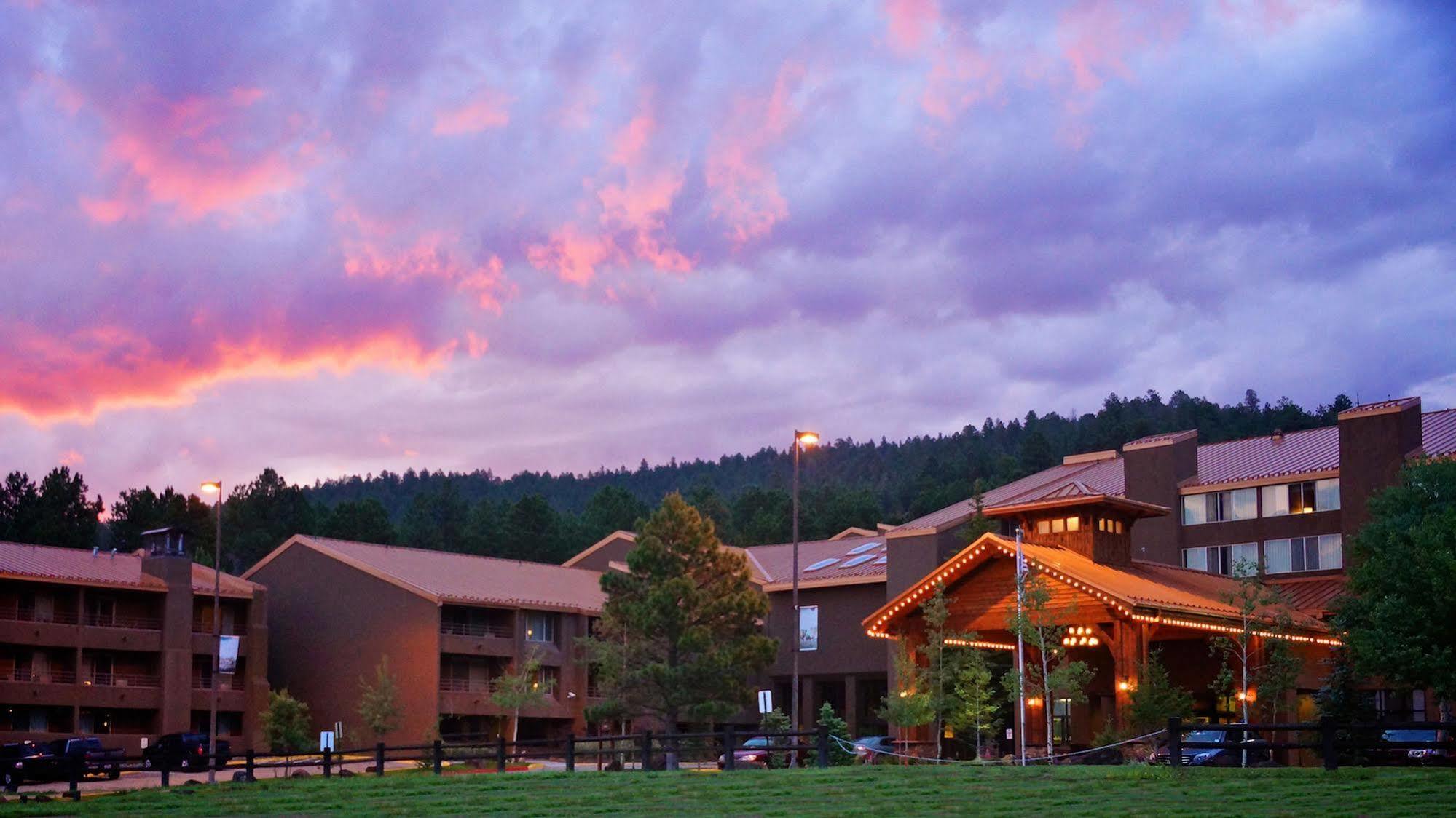 The Lodge At Angel Fire Resort Exterior photo